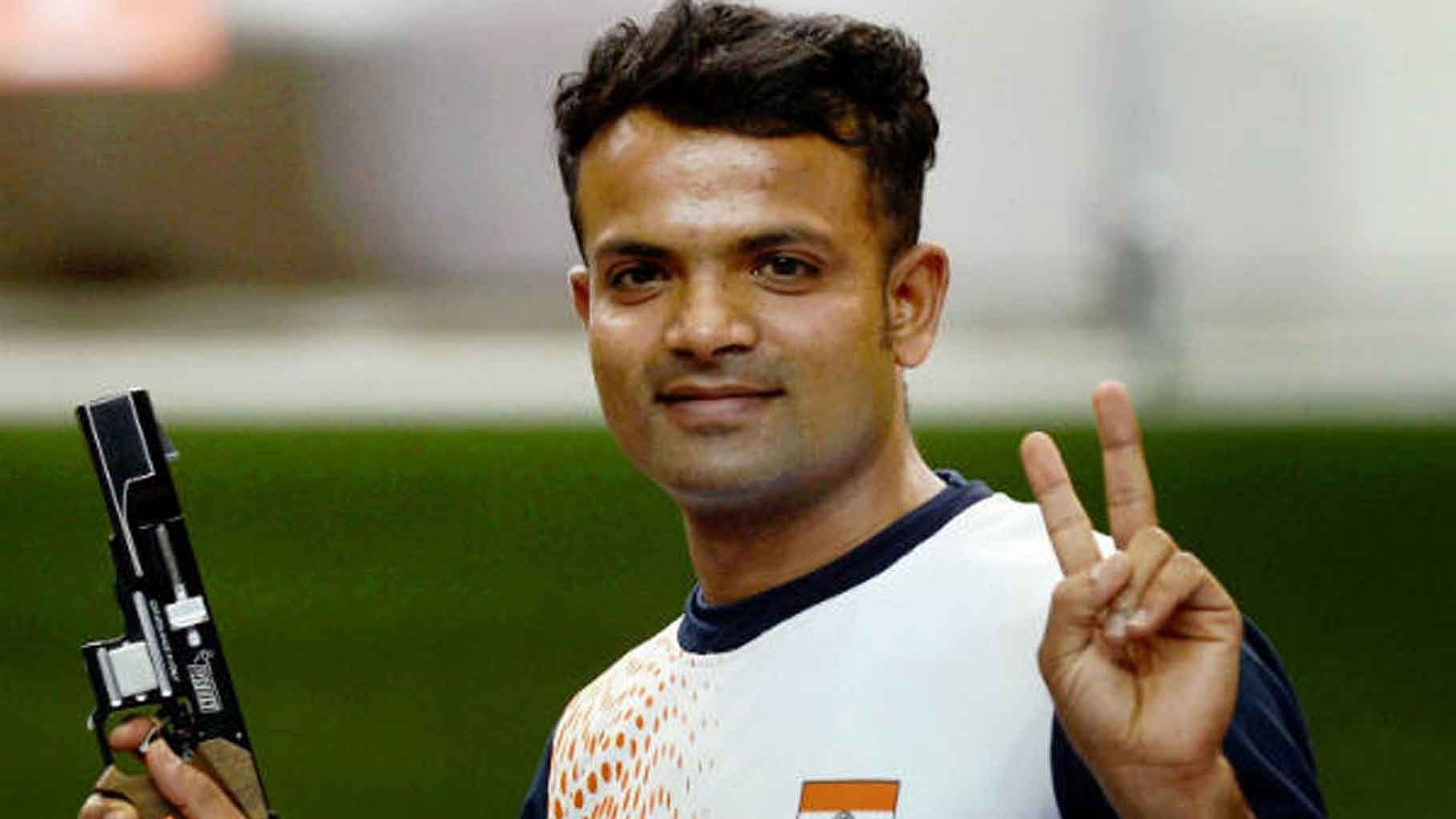 Vijay Kumar&nbsp;had a dream debut at Commonwealth Games in 2006.&nbsp;(Photo courtesy: Facebook/<a href="https://www.facebook.com/VijayKumar.OGQ/photos/pb.359420514126383.-2207520000.1468434263./820749484660148/?type=3&amp;theater">Vijay Kumar</a>)