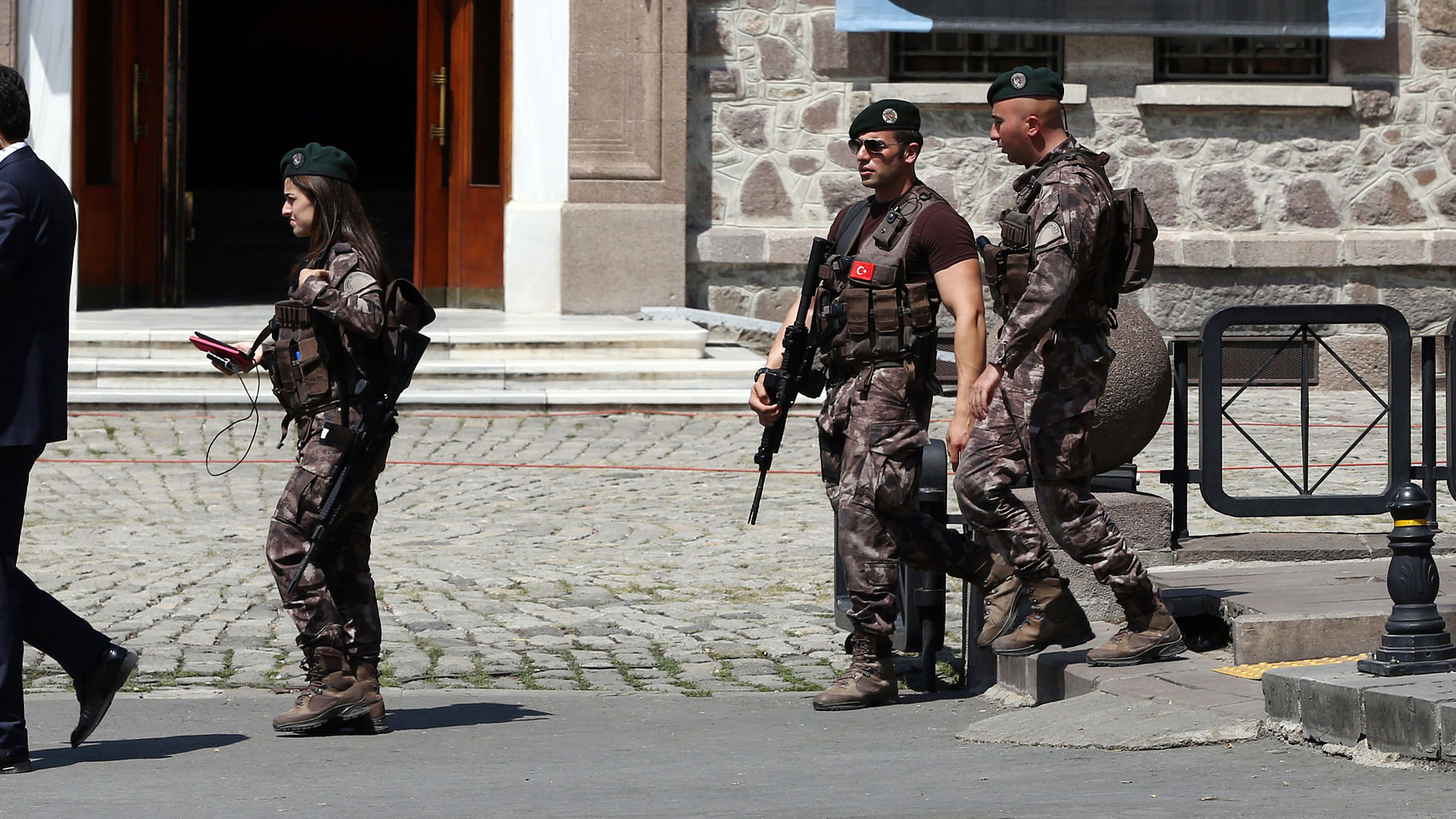 Istanbul’s prosecutor’s office issued warrants for a total of 35 people over their suspected links to the renegade army units. (Photo: AP)