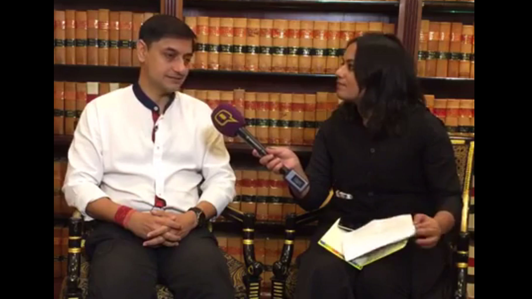 In conversation with Sanjeev Sanyal. (Photo: <b>The Quint</b>)