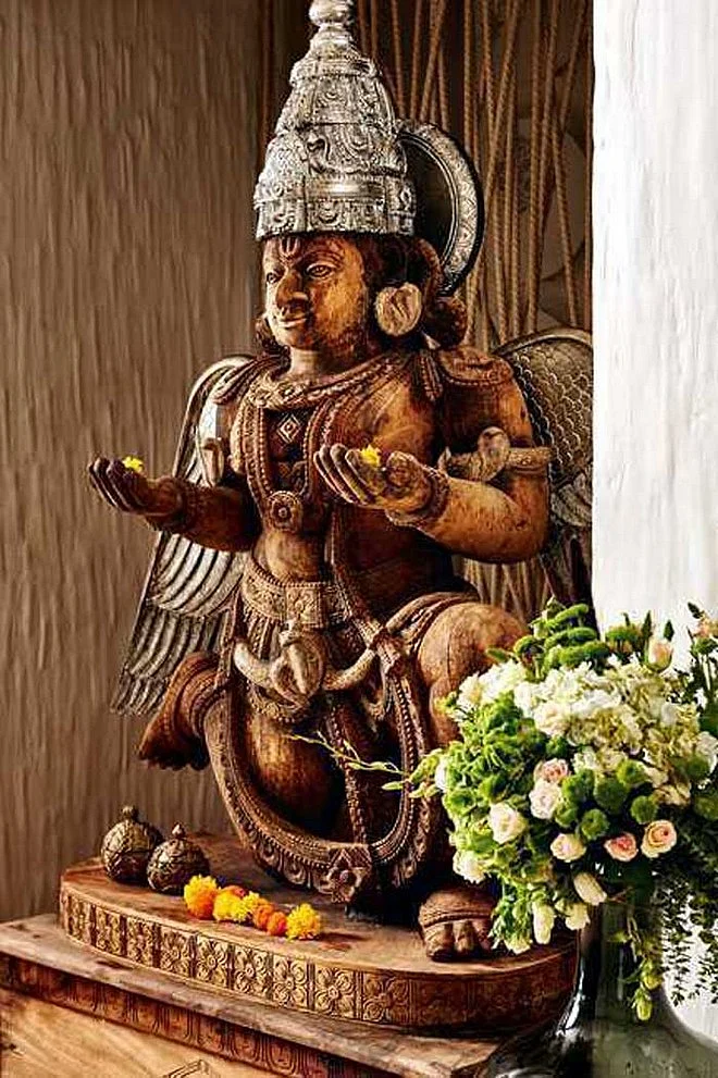 Statues and paintings are a integral part of Twinkle Khanna’s scheme of things. (Photo courtesy: Vogue India)