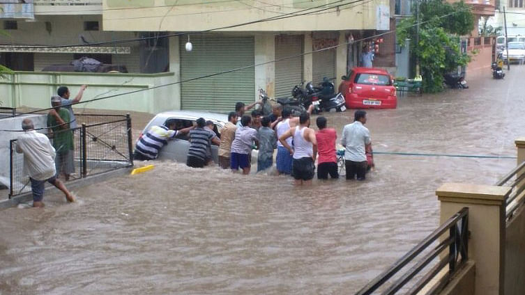 Heavy rains wreak havoc in Hyderabad. (Photo Courtesy: <i>The News Minute</i>)