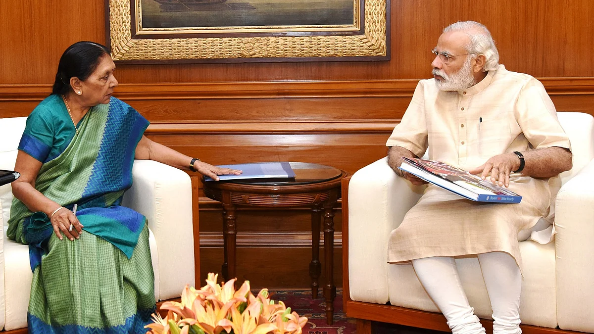 Gujarat Chief Minister Anandiben Patel calls on Prime Minister Narendra Modi in New Delhi, 16 May, 2016. (Photo: IANS/PIB)