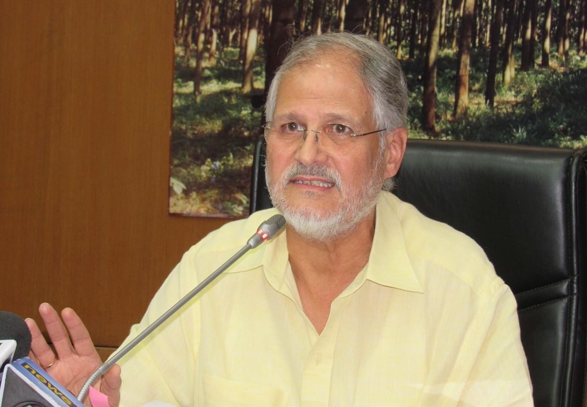 

 The petition said the AAP government was not obligated to take L-G Najeeb Jung’s approval.  
