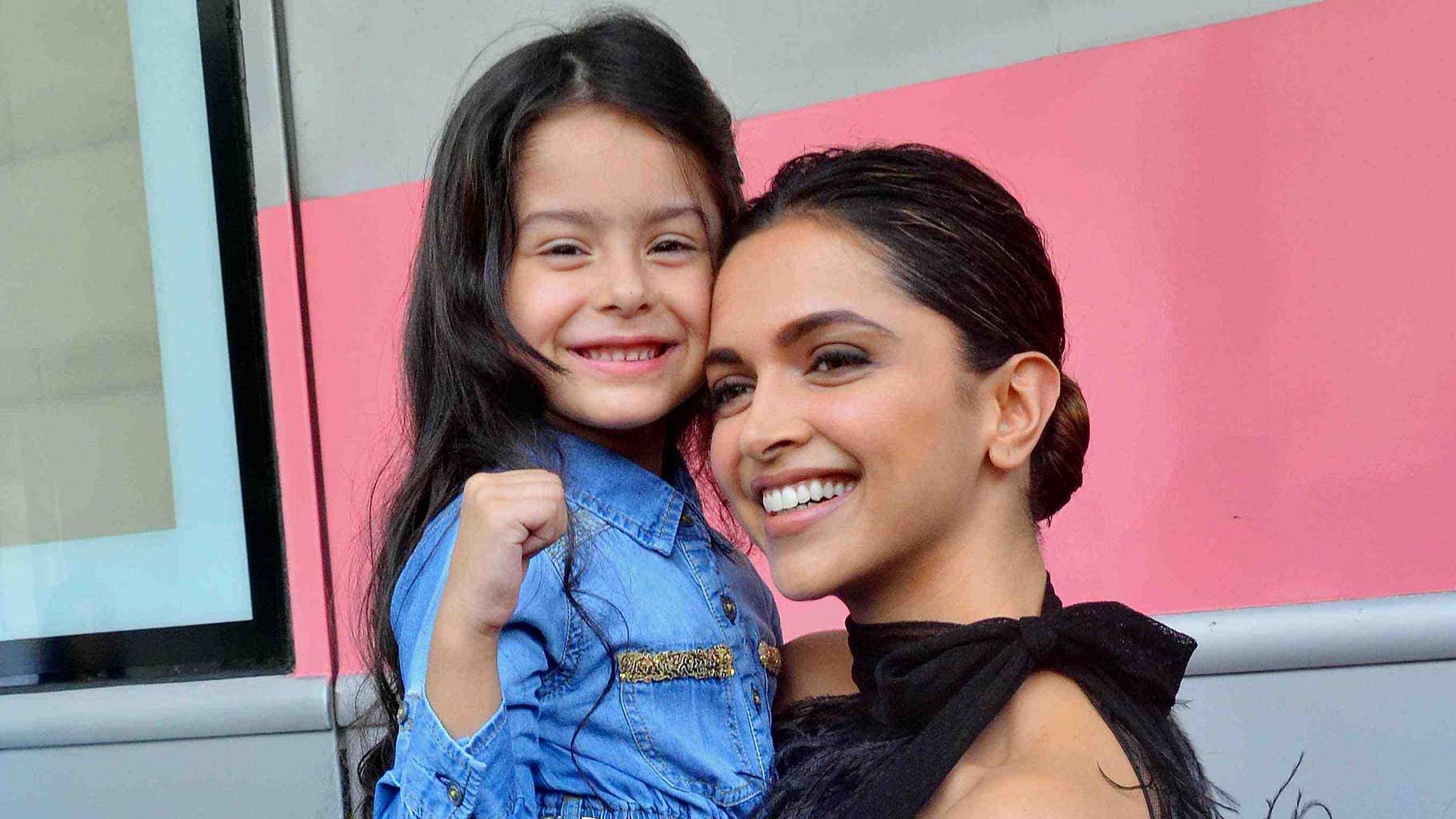 Deepika Padukone poses with her little friend, fan and co-star. (Photo: Yogen Shah)