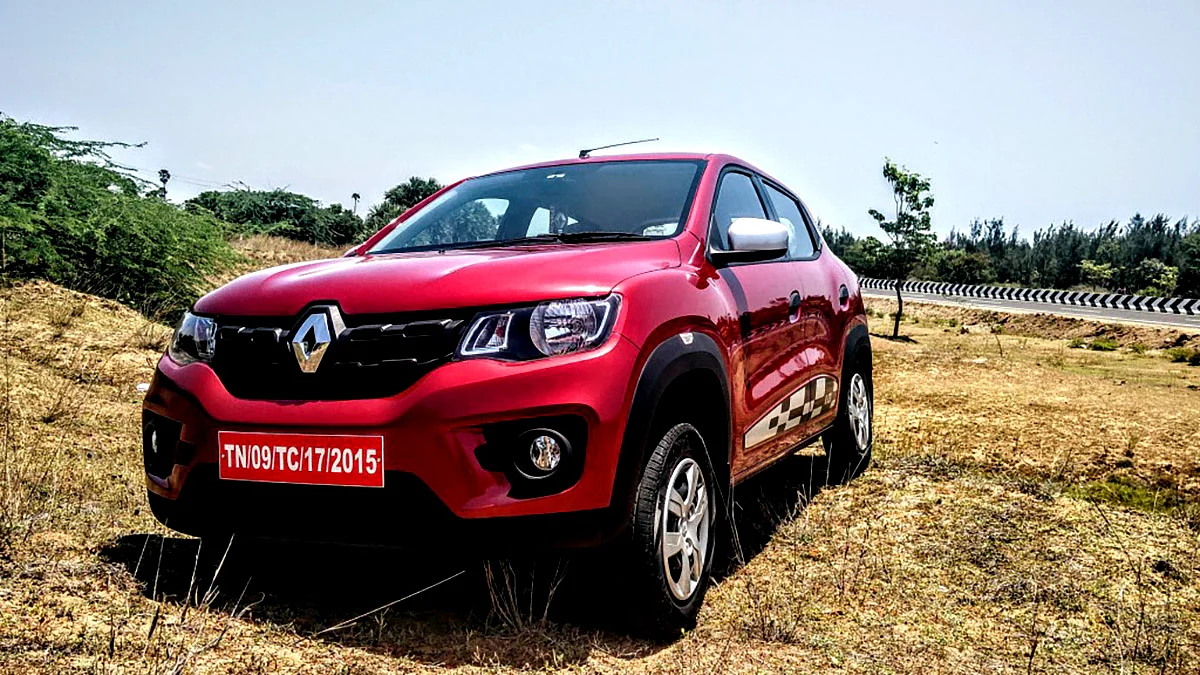 Renault Kwid 1.0-litre on the highway. (Photo Courtesy: Motorscribes)