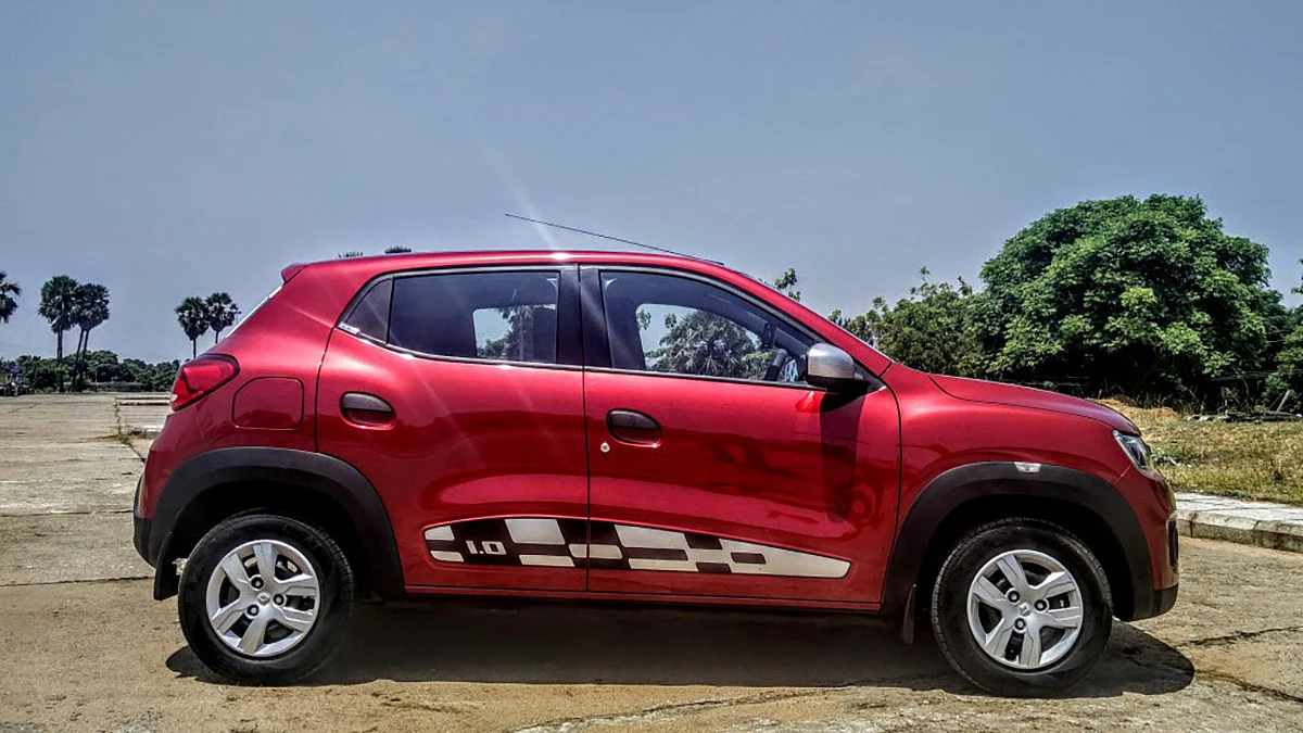Side profile of the Renault Kwid 1.0-litre variant. (Photo Courtesy: Motorscribes)