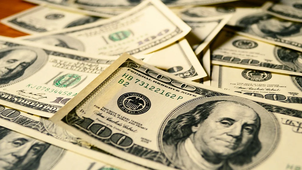 Prospect of the emergence of a single world currency for the smooth conduct of international trade and financial affairs appears feasible only in the long run. (Photo: iStockphoto)