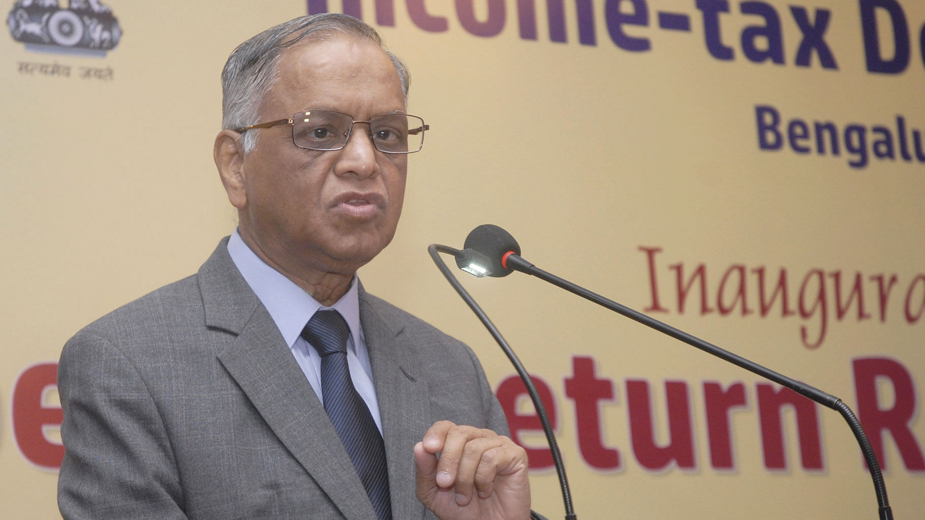 A defiant Infosys Founder NR Narayana Murthy will interact with investors on Wednesday through a conference call.&nbsp;