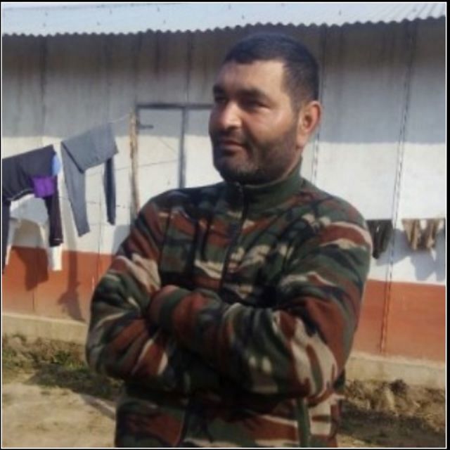 The Quint brings you Khursheed’s story, a Kashmiri CRPF jawan severely wounded by militants in Pampore.