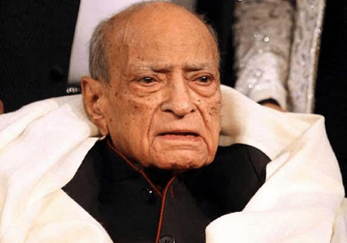 A freedom fighter, a gifted tailor & more. On his death anniversary, a look at AK Hangal’s life off the big screen.