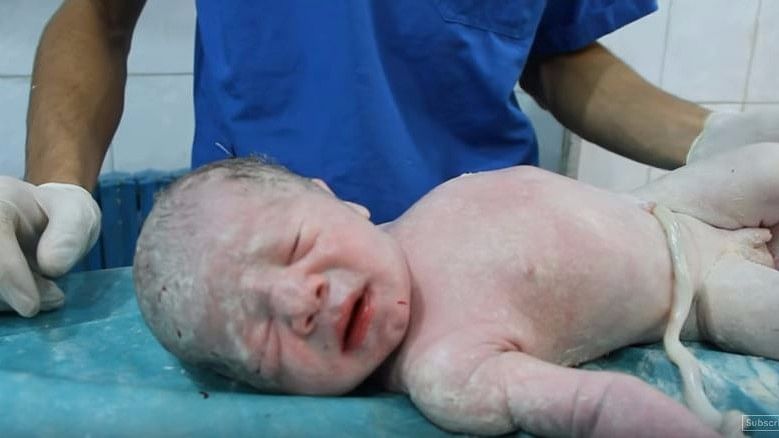 The baby was born in a war-stricken Syria (Photo: Screen Grab)