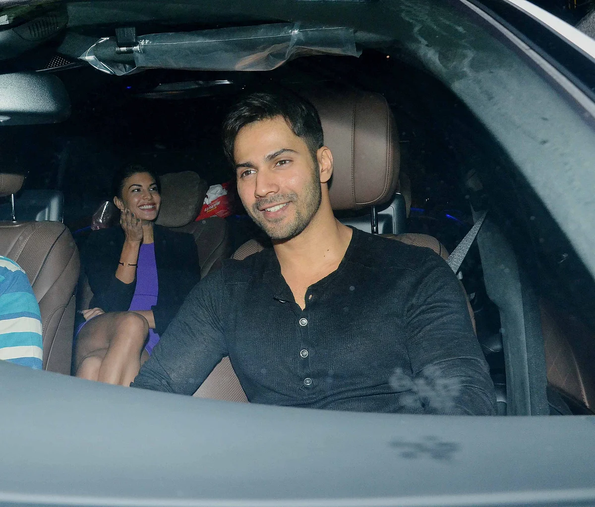 Jacqueline Fernandez also joins the duo. (Photo: Yogen Shah)