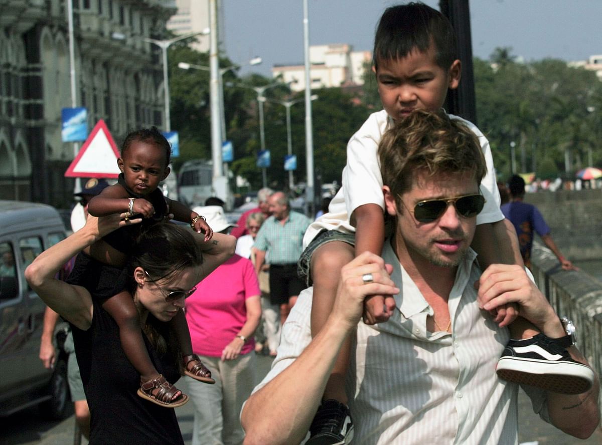 Photos from Brad Pitt and Angelina Jolie’s India visit in 2006 while shooting for ‘A Mighty Heart’. 