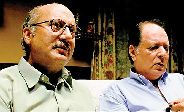 Anupam Kher and the late Navin Nischol in <i>Khosla Ka Ghosla.</i>
