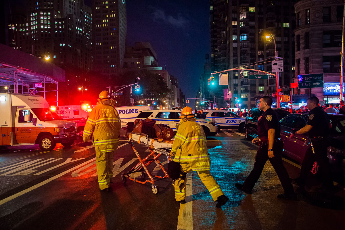 Pressure cooker device found near site of the Manhattan explosion. 