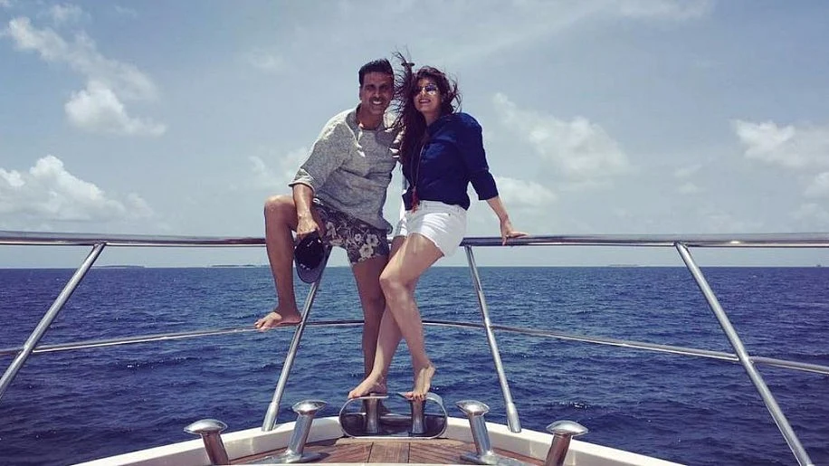 Twinkle Khanna and Akshay Kumar enjoy on their holiday. (Photo: <a href="https://www.instagram.com/twinklerkhanna/?hl=en">Instagram/TwinkleKhanna</a>)