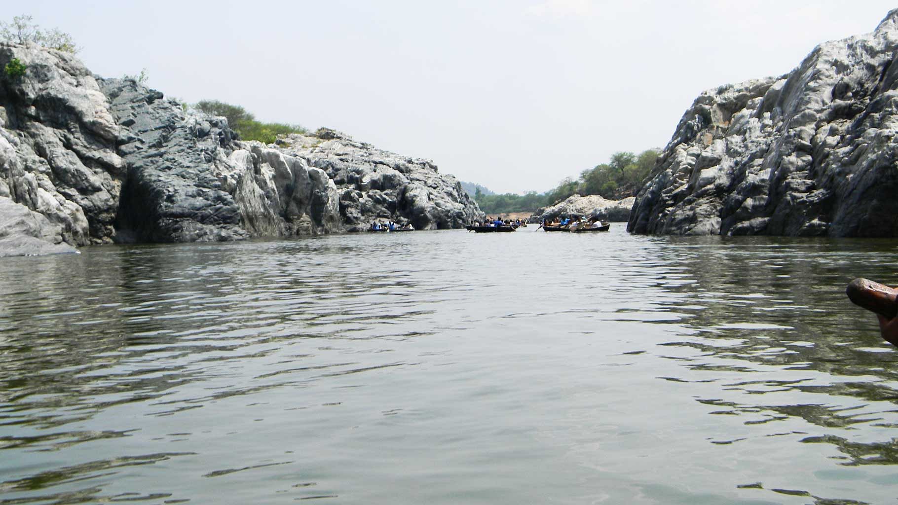 In the latest order, the Supreme Court has directed Karnataka to release 6,000 cusecs of water for Tamil Nadu. (Photo: Image courtesy <a href="https://commons.wikimedia.org/wiki/File:River_Cauvery_in_Hogenakkal.jpg">Wikimedia</a>)