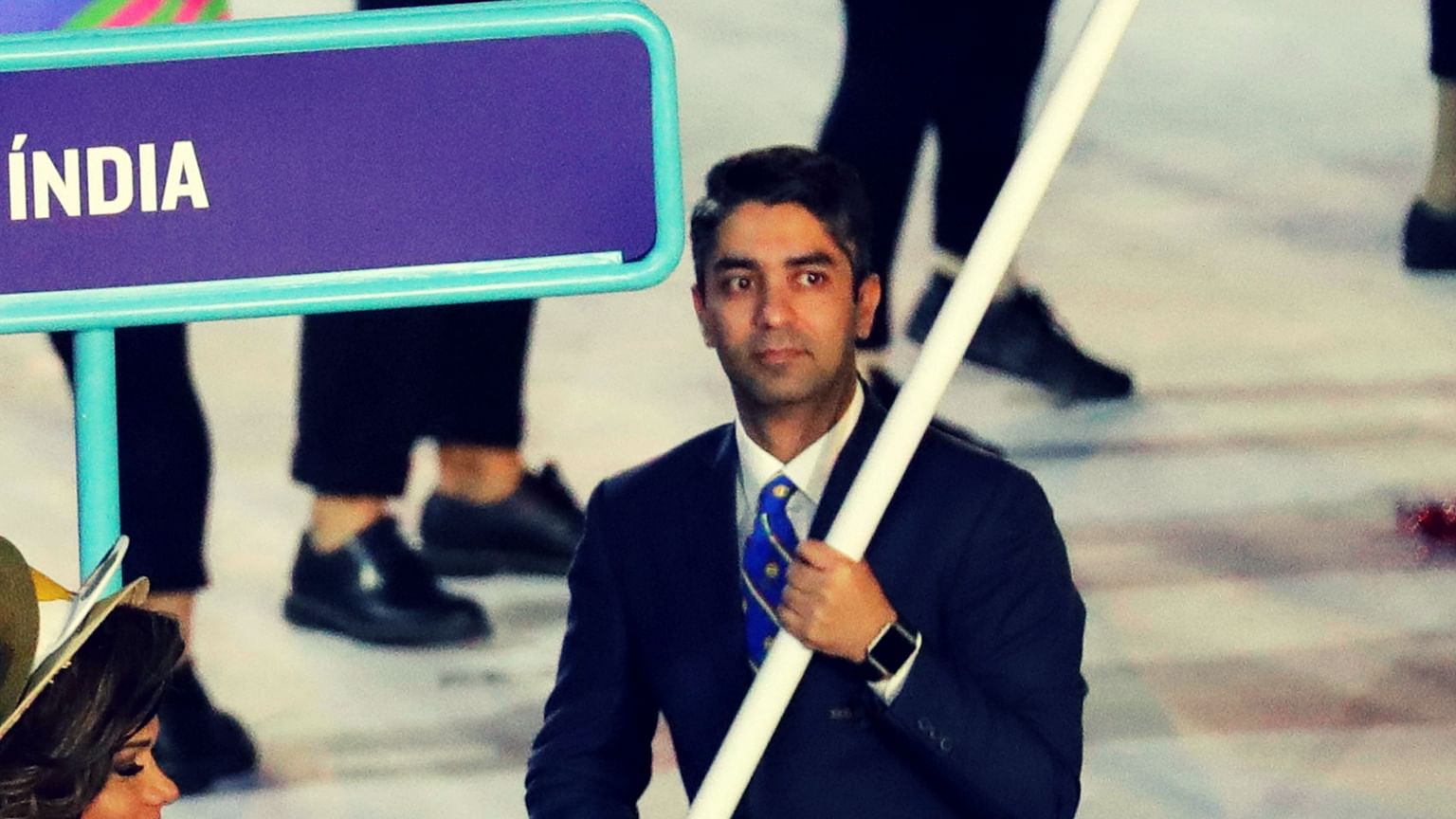 Abhinav Bindra carries the flag of India during the opening ceremony for the 2016 Summer Olympics in Rio de Janeiro, Brazil. (Photo: AP)