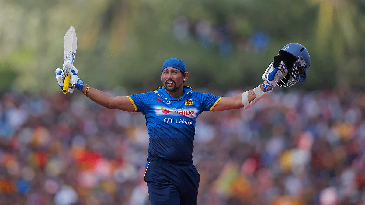 Sri Lankan batsman Tillakaratne Dilshan scored just 1 run in his final T20 game for Sri Lanka against Australia at Pallekele. (Photo: AP)