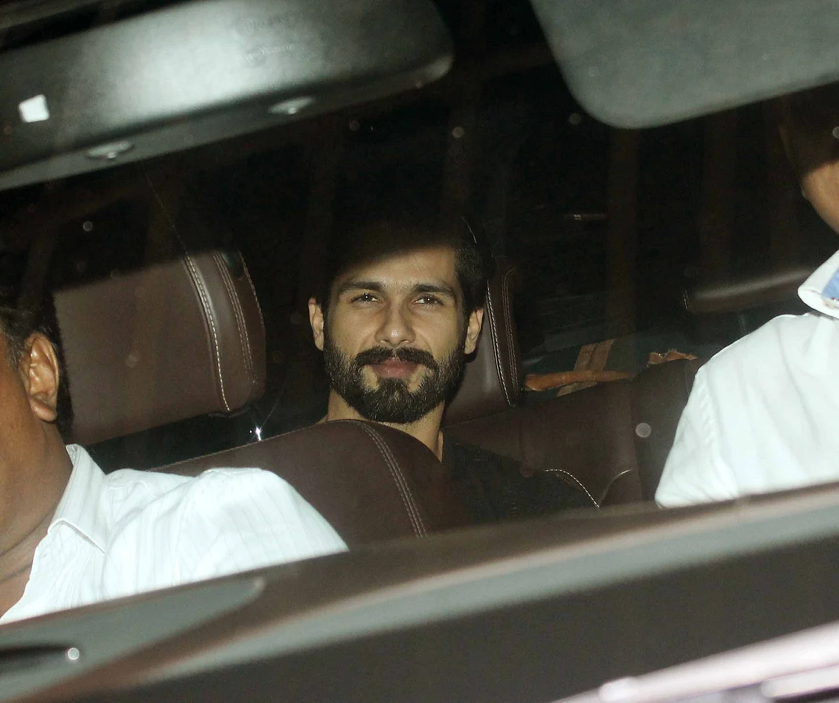Shahid Kapoor spotted at Bhansali’s office. (Photo: Yogen Shah)