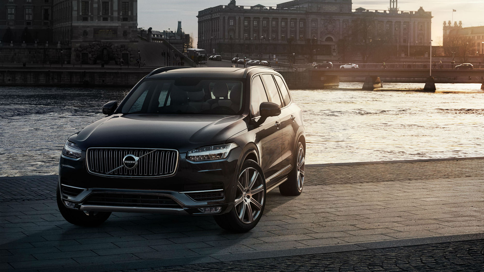 Volvo XC90 T8 is luxury on the wheels. (Photo Courtesy: <a href="http://www.volvocars.com/in/cars/new-models/xc90-excellence?utm_source=sendy&amp;utm_medium=mailer14sept">Volvo</a>)