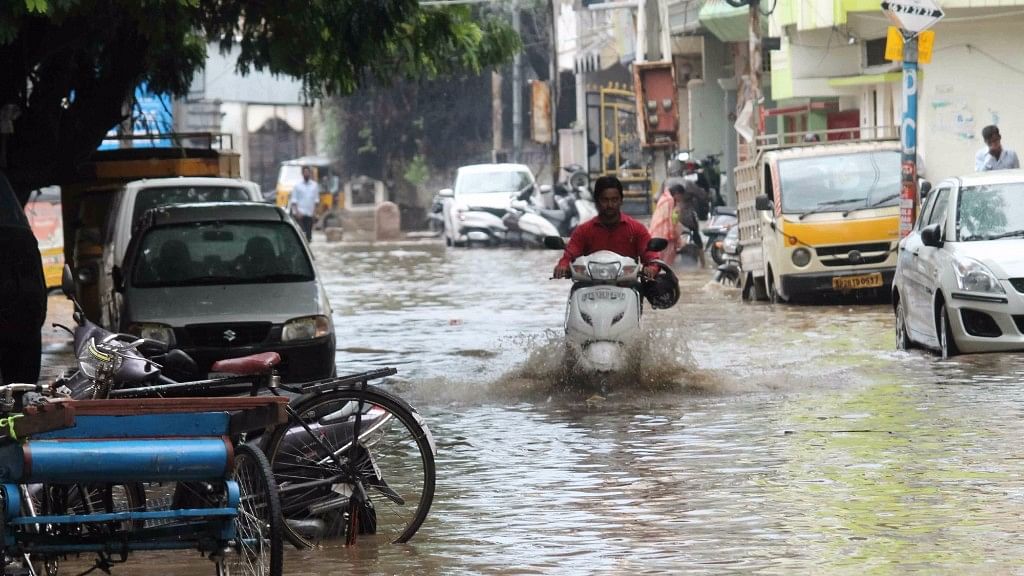 The Indian Meteorological Department (IMD) said a cyclone storm was likely to be heading toward Tamil Nadu by 29 April. Representative image only.