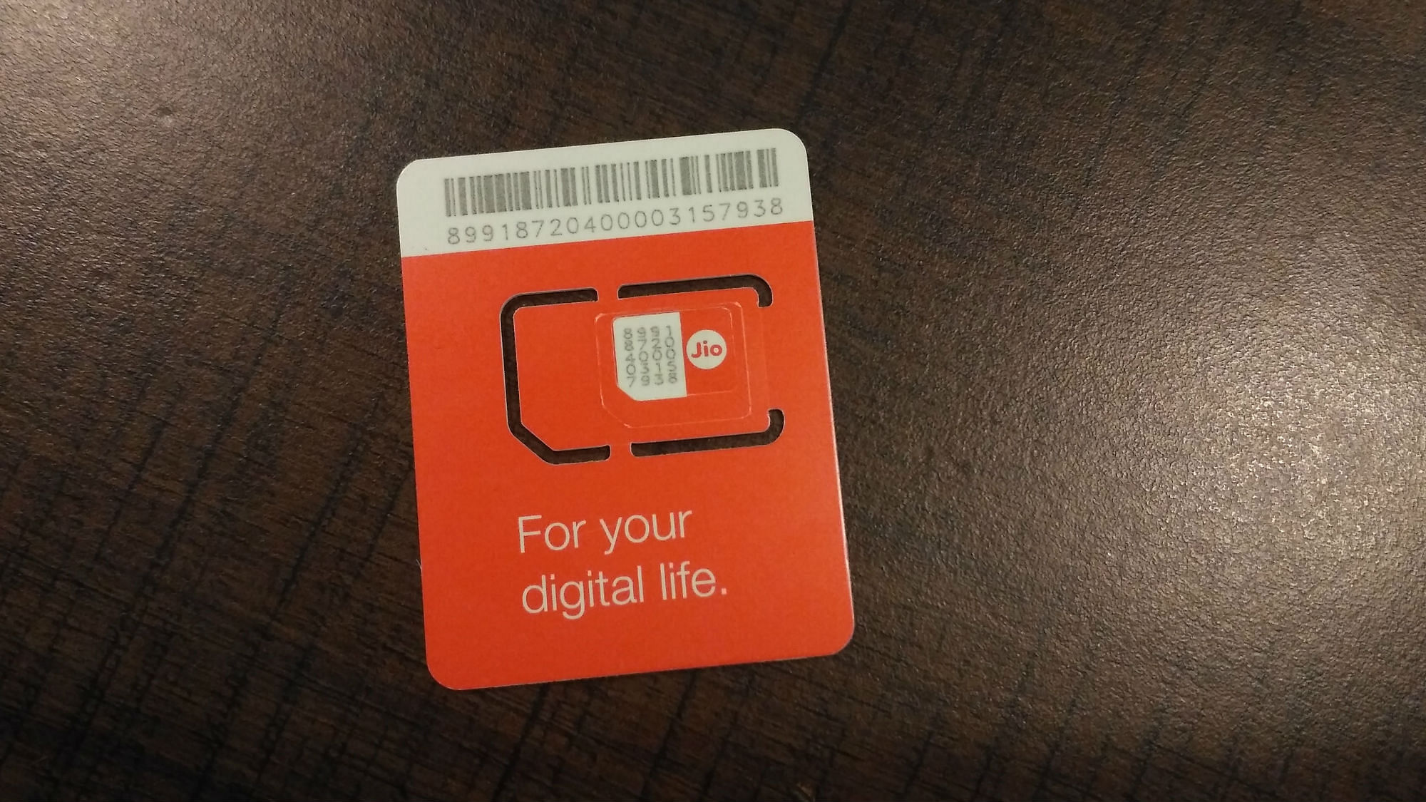 Reliance Jio 4G SIM will be available to all from September 5 onwards. (Photo: <b>The Quint</b>)
