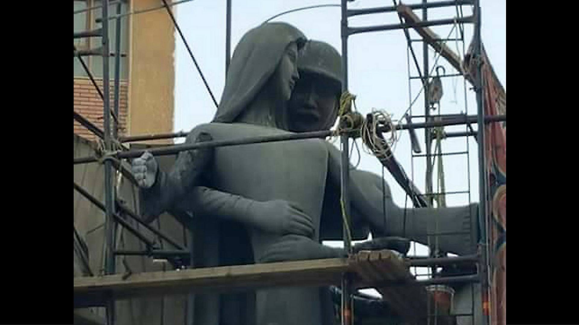The sculpture which scandalized the locals of the town. (Photo: AP)