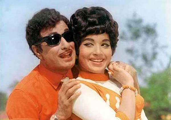 MG Ramachandran with Jayalalithaa in a movie still. (Photo Courtesy: YouTube screengrab)