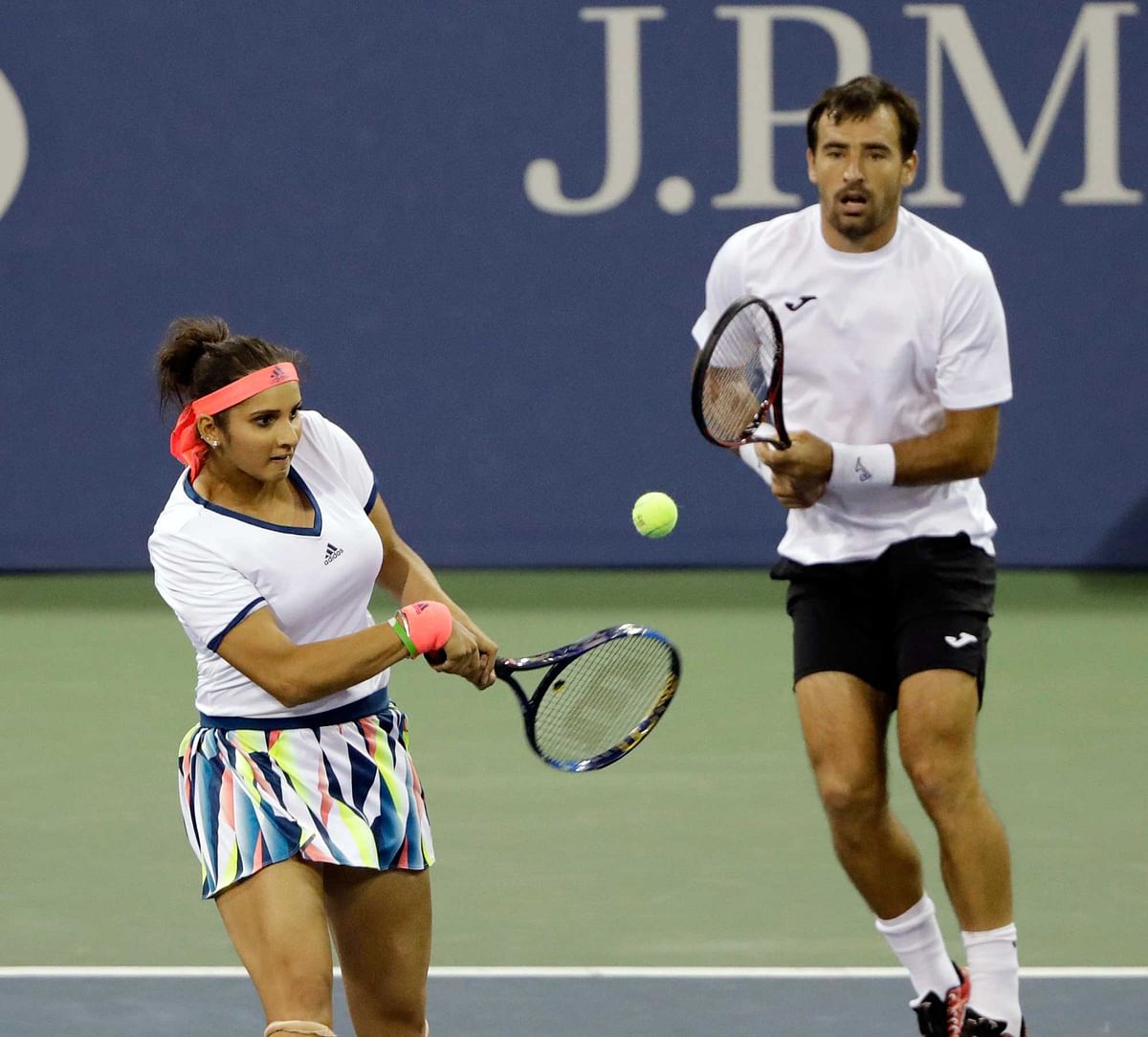 Sania Mirza and Ivan Dodig were the top seeds in the mixed doubles draw. 