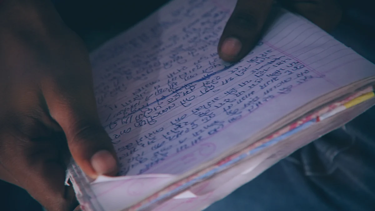 Ashish writes poetry by night. (Photo: Sanjoy Deb/ <b>The Quint</b>)