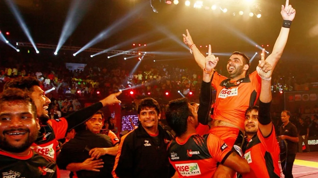 File photo of Anup Kumar celebrating a PKL victory with his team