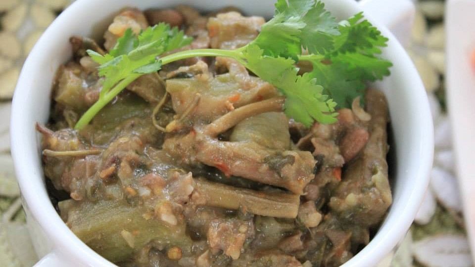 <div class="paragraphs"><p>Eromba or Iromba, a spicy Manipuri chutney made with dried fish. </p></div>