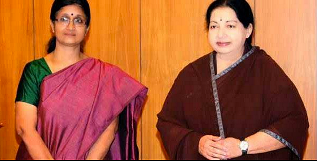 CM Jayalalithaa with close aide Sheela Balakrishnan (Photo Courtesy: Twitter/<a href="https://twitter.com/gopalanchennai">@<b>gopalanchennai</b></a>)