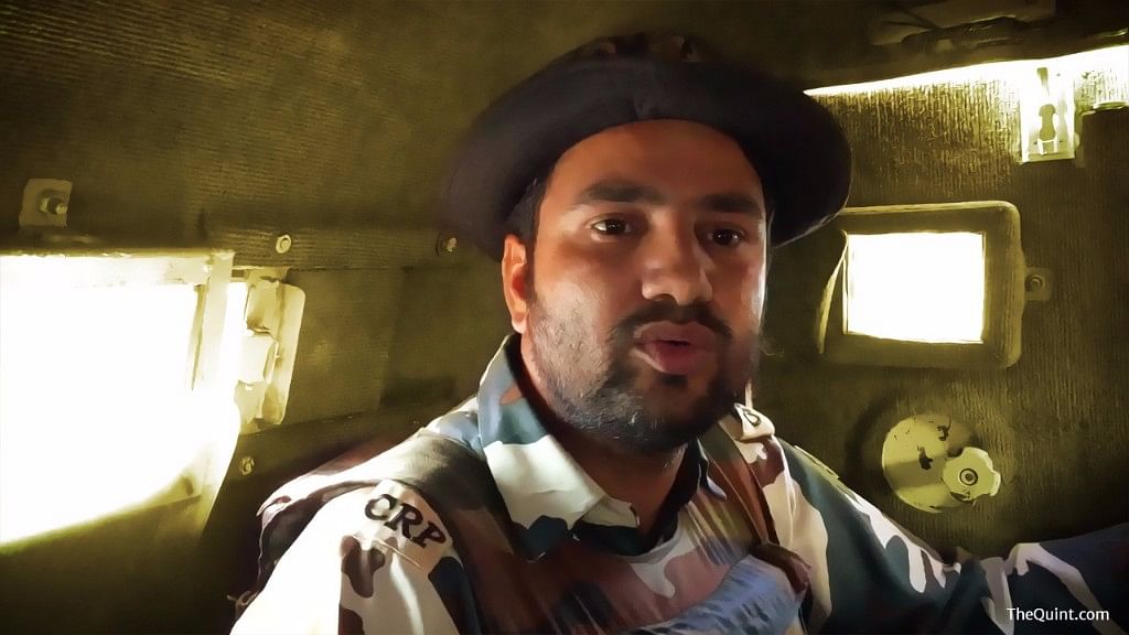 Basheer Ahmad, a CRPF constable, inside a bullet-proof vehicle in Kashmir. (Photo: The Quint/Poonam Agarwal) 