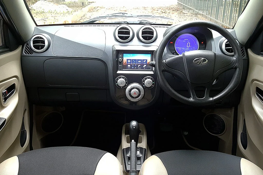 Interiors of the Mahindra e2o Plus. (Photo Courtesy: MotorScribes)