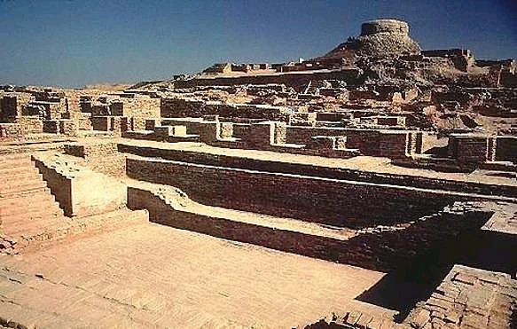 The excavated ruins in Mohenjo Daro, Pakistan. (Photo Courtesy: Wikimedia Commons)