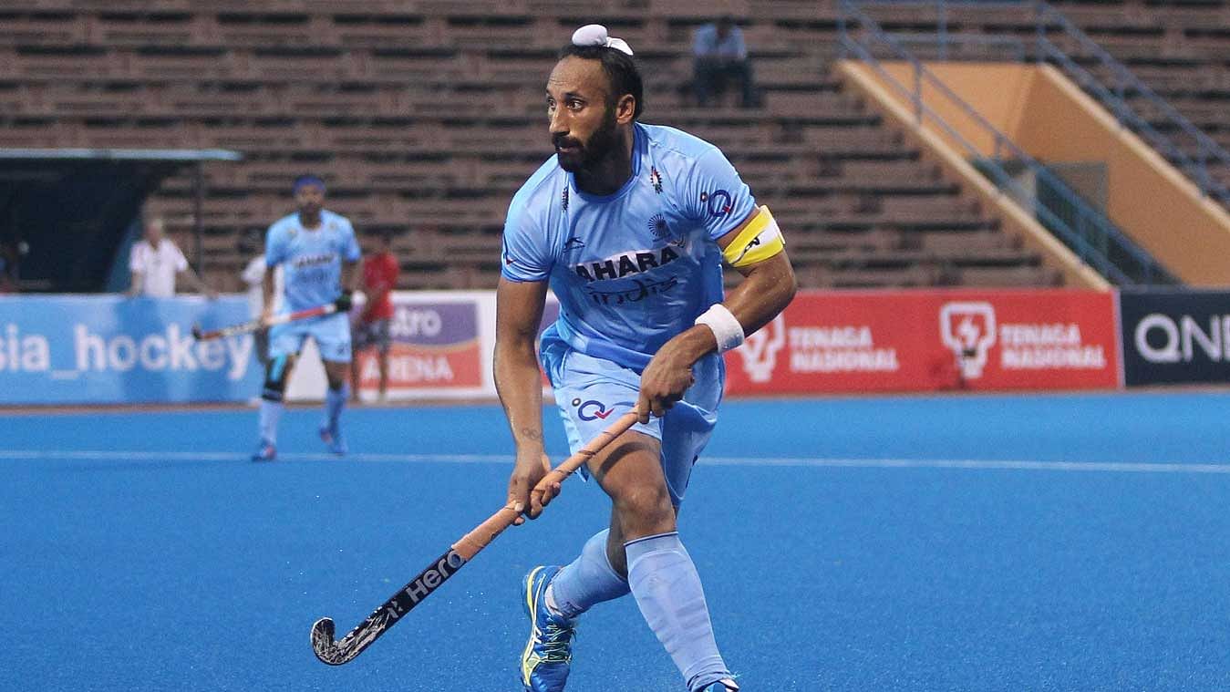 Sardar Singh in a Asian Champions Trophy match. (Photo: Hockey India)