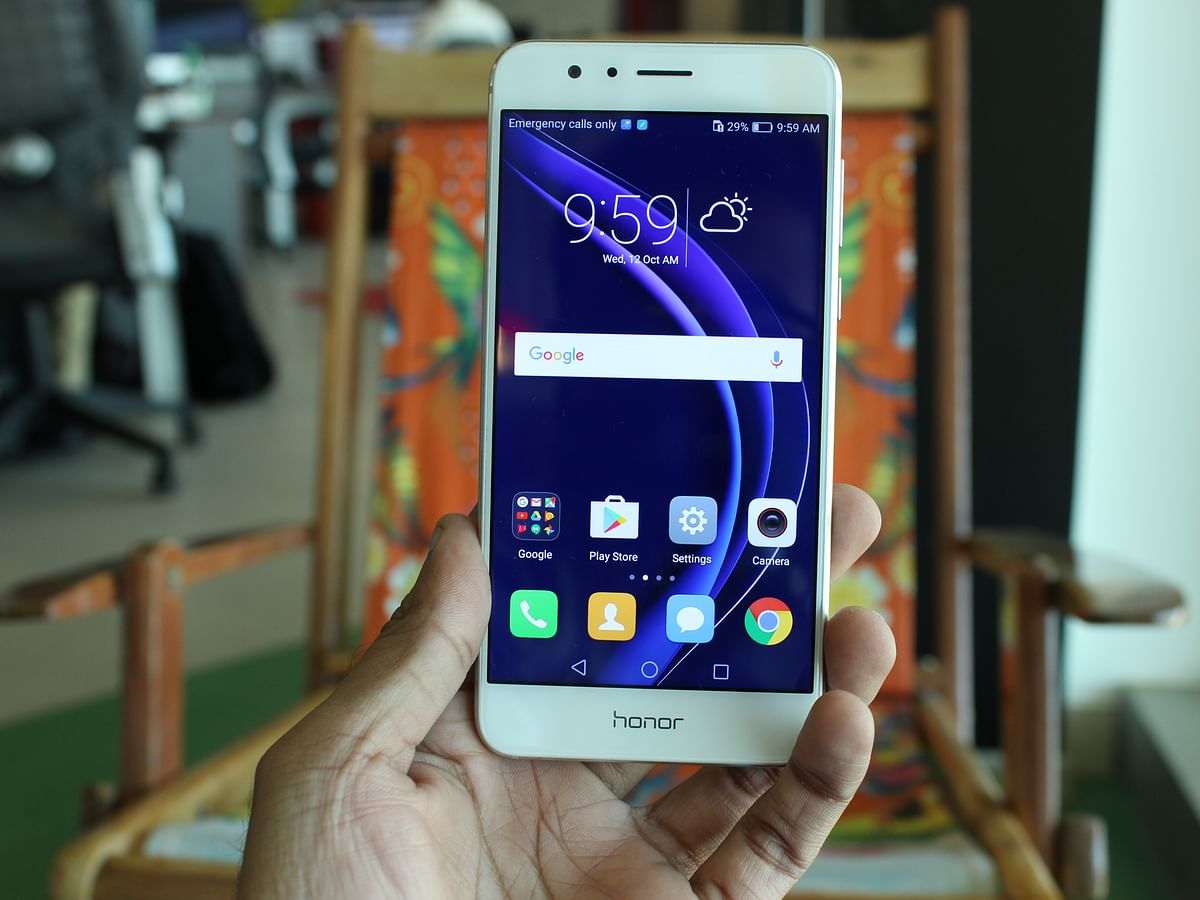This is Huawei’s third phone with dual-camera capability, their second of sorts in 2016.