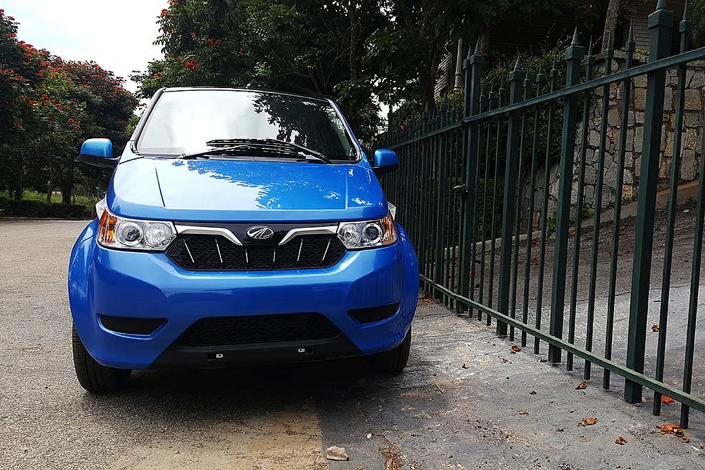 Mahindra e2o Plus has the company’s design imprint. (Photo Courtesy: MotorScribes)