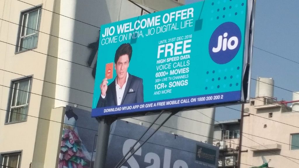 Could Reliance Jio extend its free service? (Photo: <b>The Quint</b>)