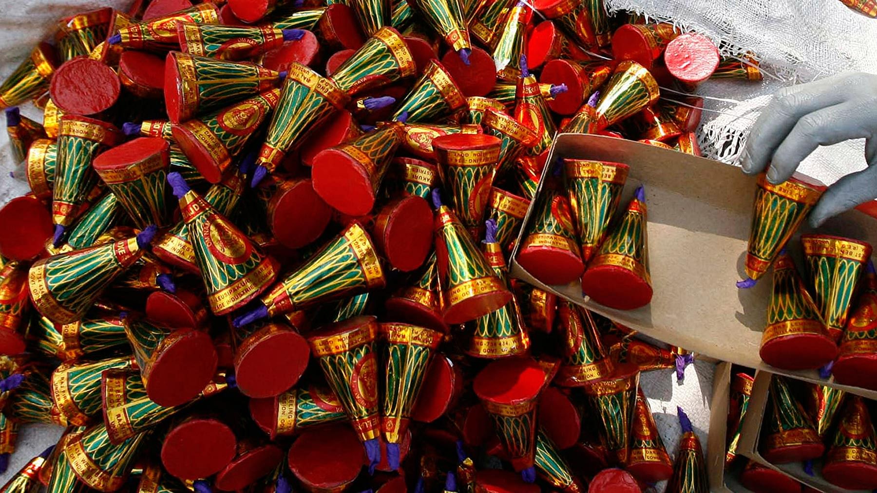 1,182 kg of firecrackers were seized from Delhi.
