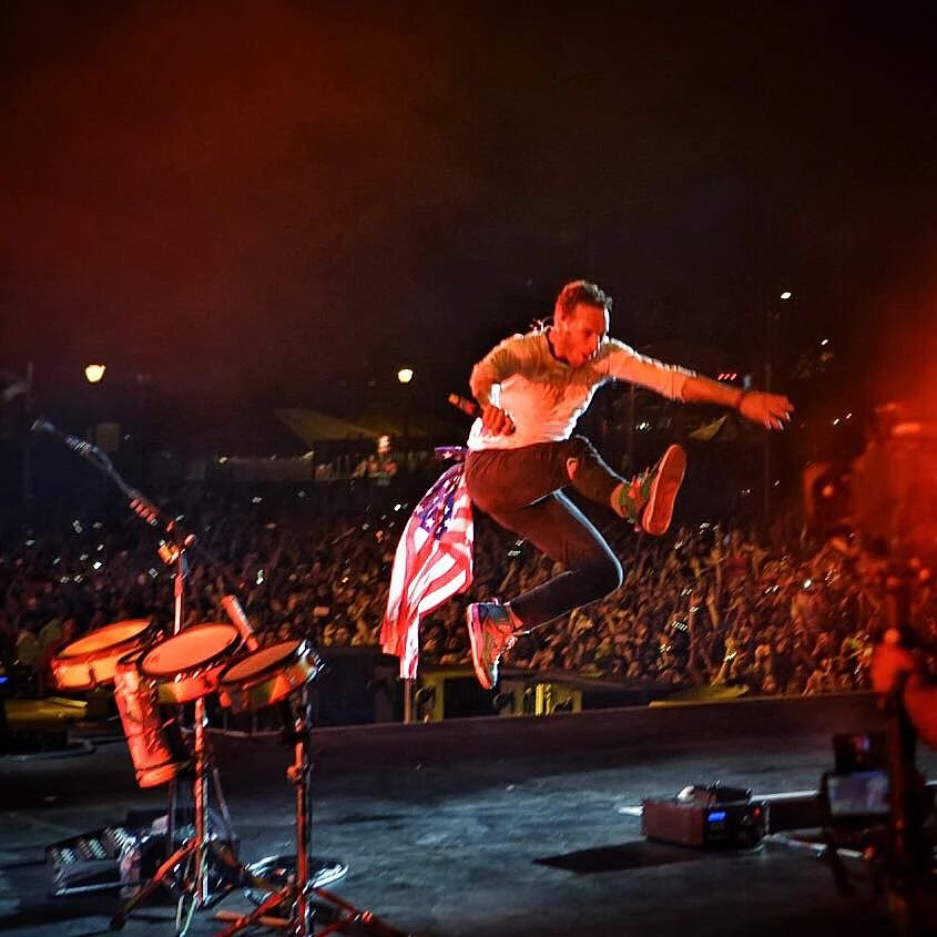 (Photo courtesy:<a href="https://www.facebook.com/coldplay/photos/a.10150274960980253.534856.15253175252/10157778714510253/?type=3&theater"> Facebook/ coldplay</a>)