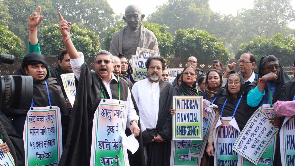 Opposition protests against currency ban (Photo: IANS)