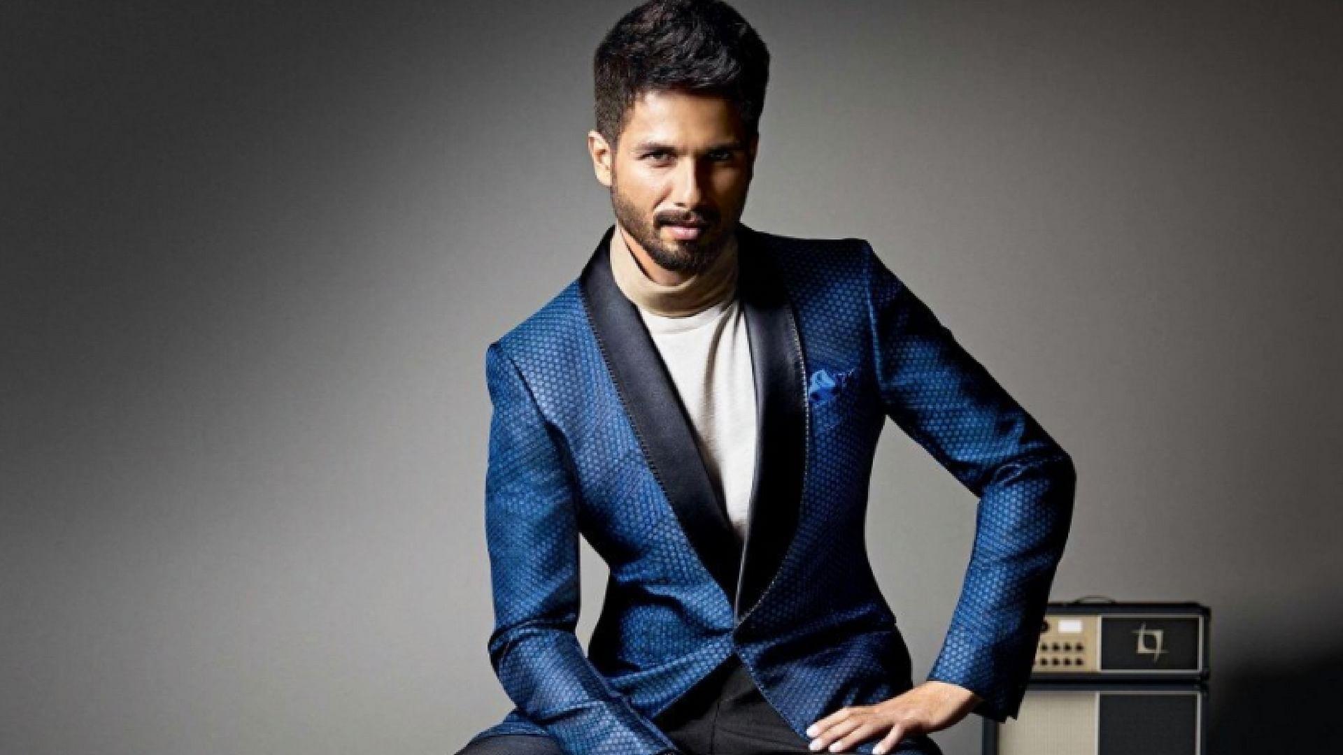 Shahid Kapoor is a hands on father to daughter Misha. (Photo Courtesy: <a href="https://twitter.com/kiranra18979104">Twitter/@kiranra18979104</a>)