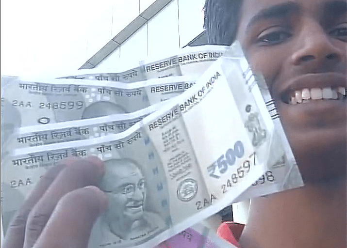 The notes hit ATMs and banks three days after the Rs 2,000 notes made their first appearance.