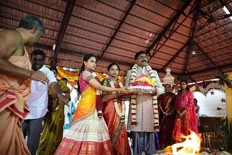 While 1000s of Bengalureans wait outside banks, Janardhan Reddy is spending Rs 500 crore on his daughter’s wedding.
