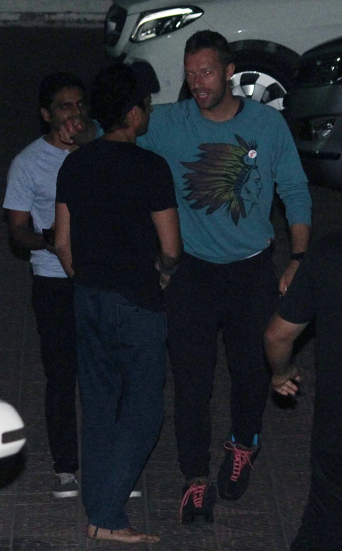 Chris and Farhan hug it out before the big concert. (Photo: Yogen Shah)