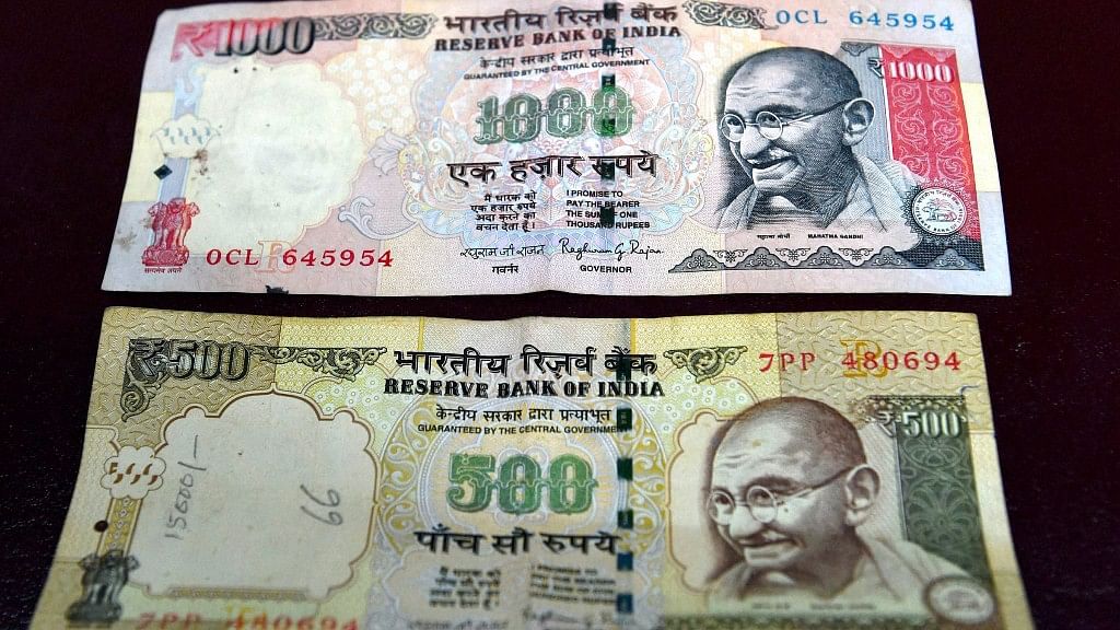 Rs 500 and Rs 1000 notes were discontinued from Tuesday midnight as a step to curb black money. (Photo: PTI)