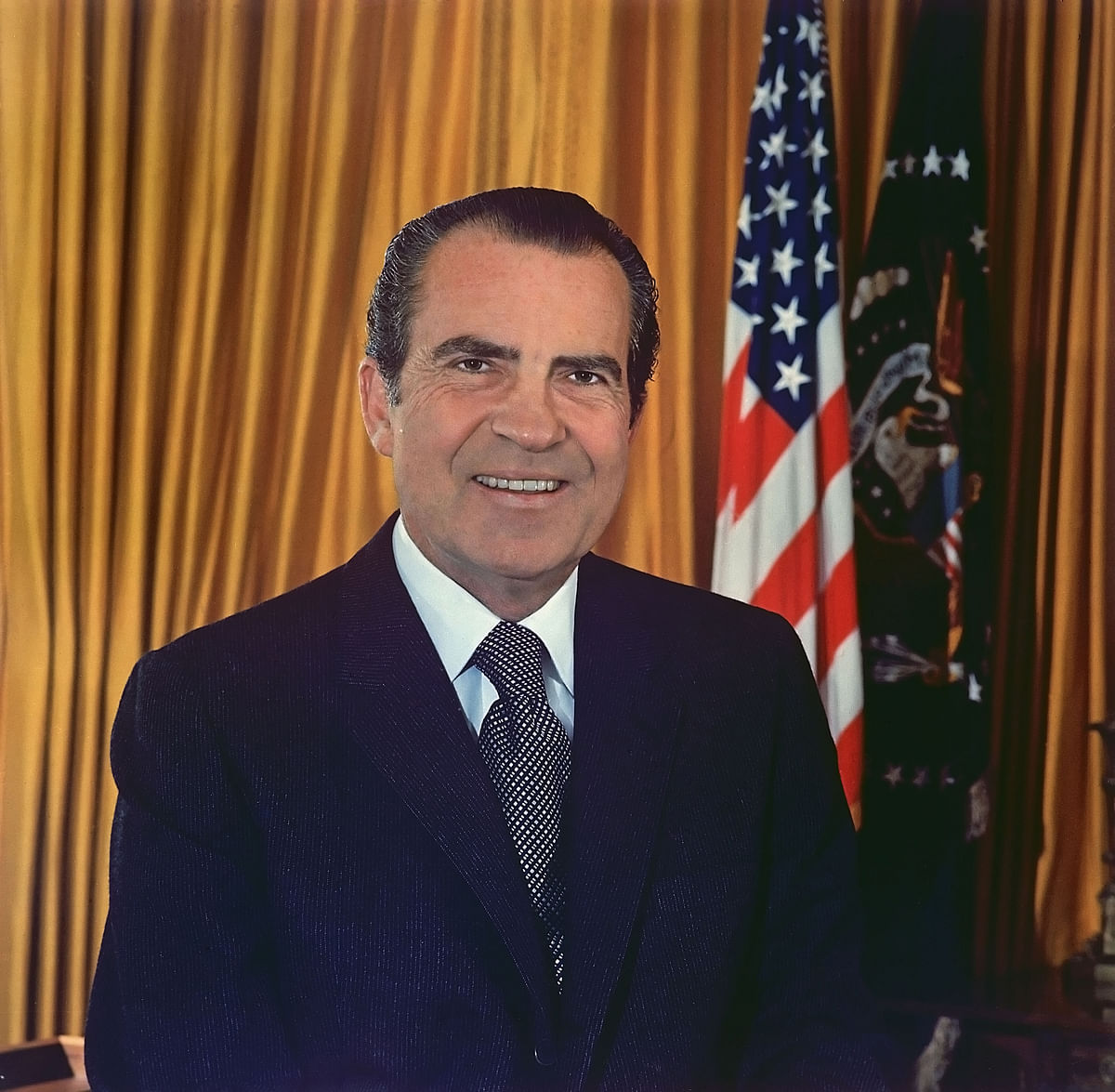 Official White House photo of President Richard Nixon. 